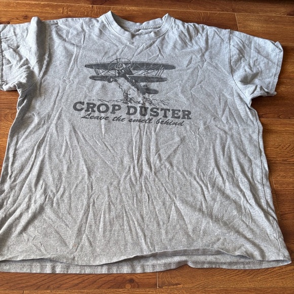 Other - Gray 'Crop Duster' Graphic T-Shirt in size XL